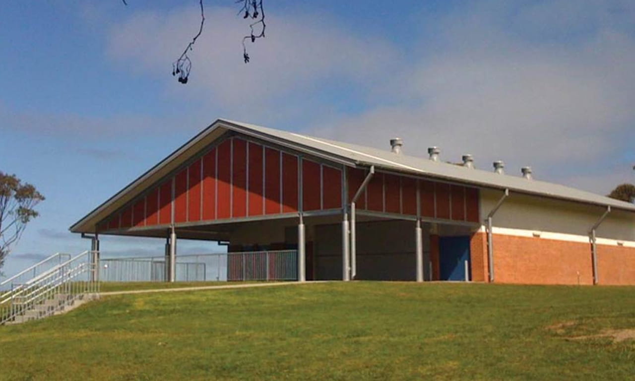 Aurecon recently received an award for the Building the Education Revolution Illawarra Region works package project.
