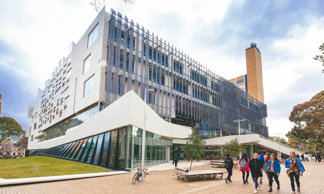 Melbourne School of Design was mentioned in a presentation given by Aurecon engineer Jeff Robinson at a recent AIRAH Conference.