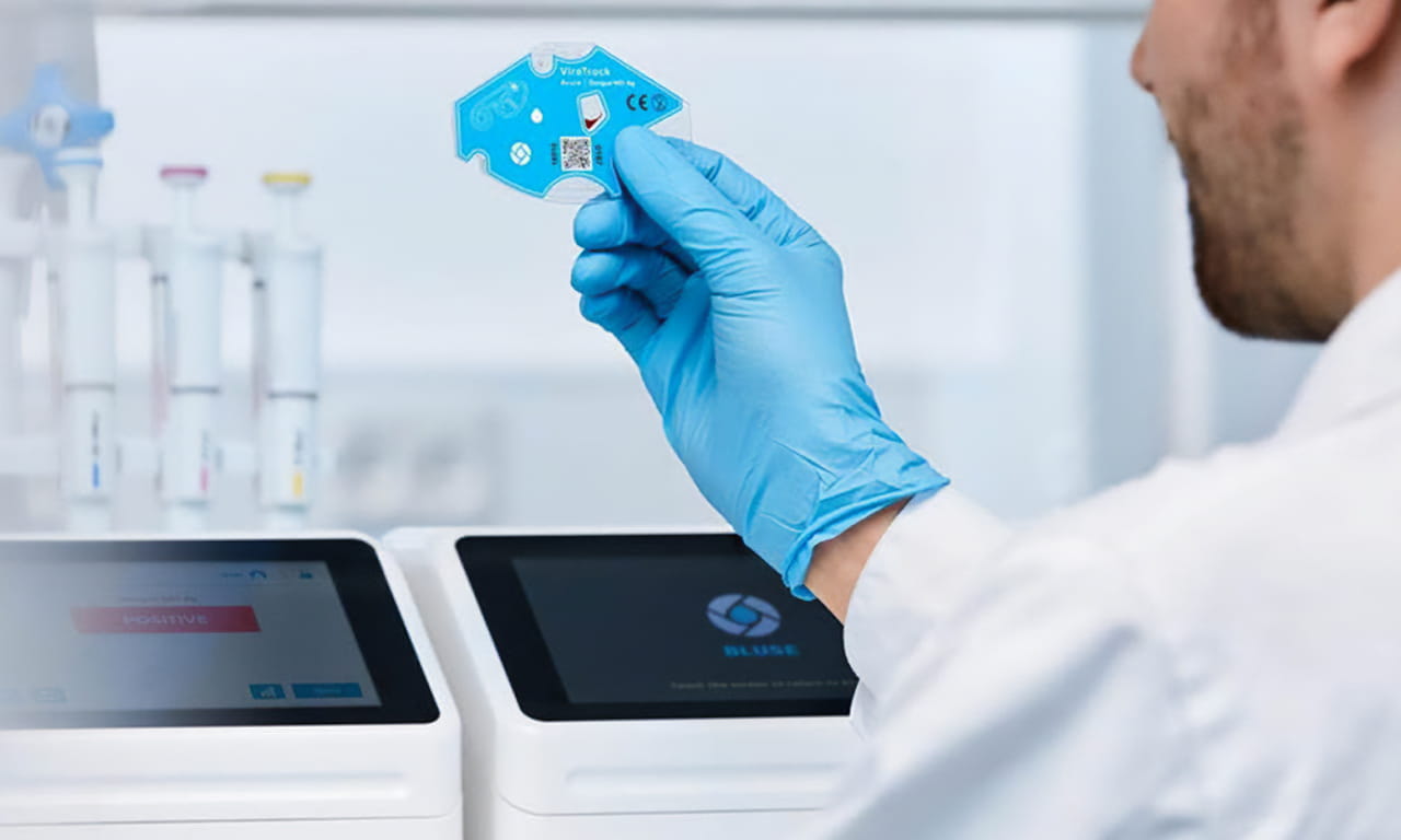 BluBox provides patients with laboratory-grade results in a matter of minutes, can be carried in a camera case and physicians can be trained to use it in less than 15 minutes. Image courtesy of BluSense Diagnostics.