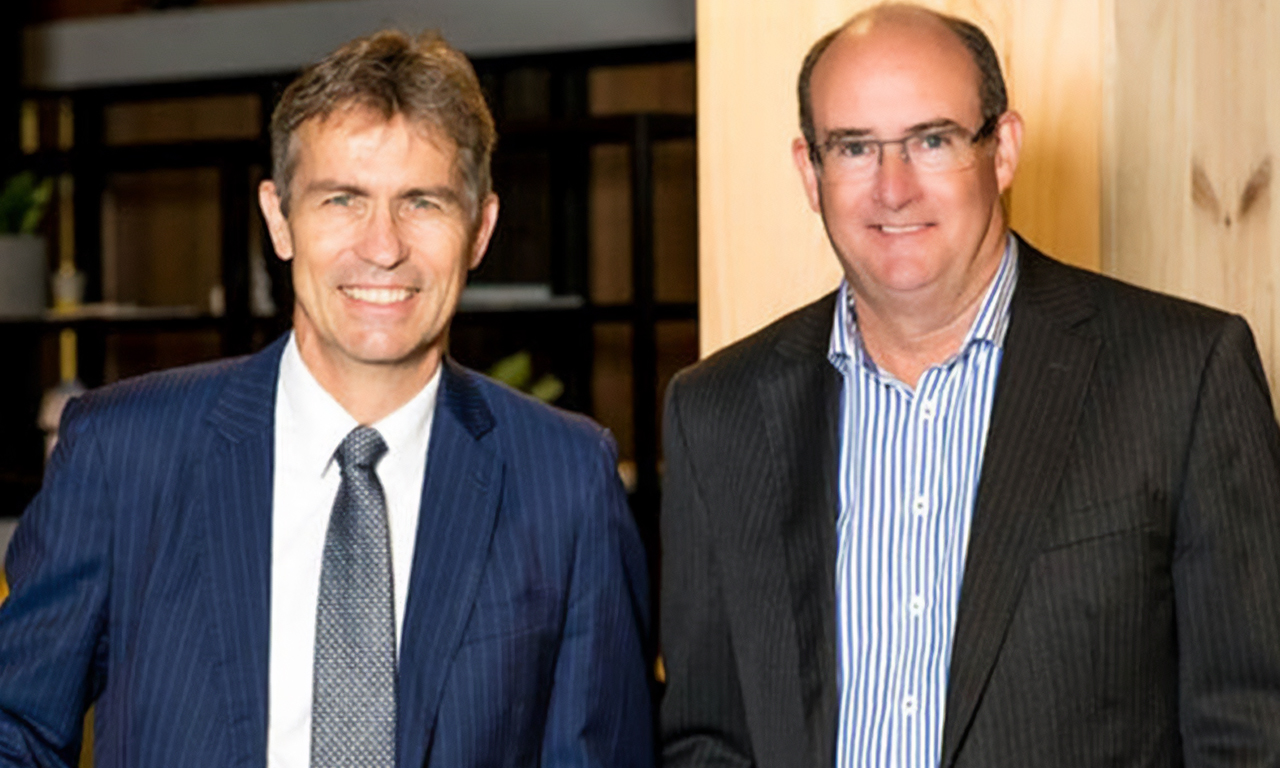 University of Queensland Vice-Chancellor and President Professor Peter Hoj AC and Aurecon Global CEO Bill Cox have agreed to collaborate to lead change.