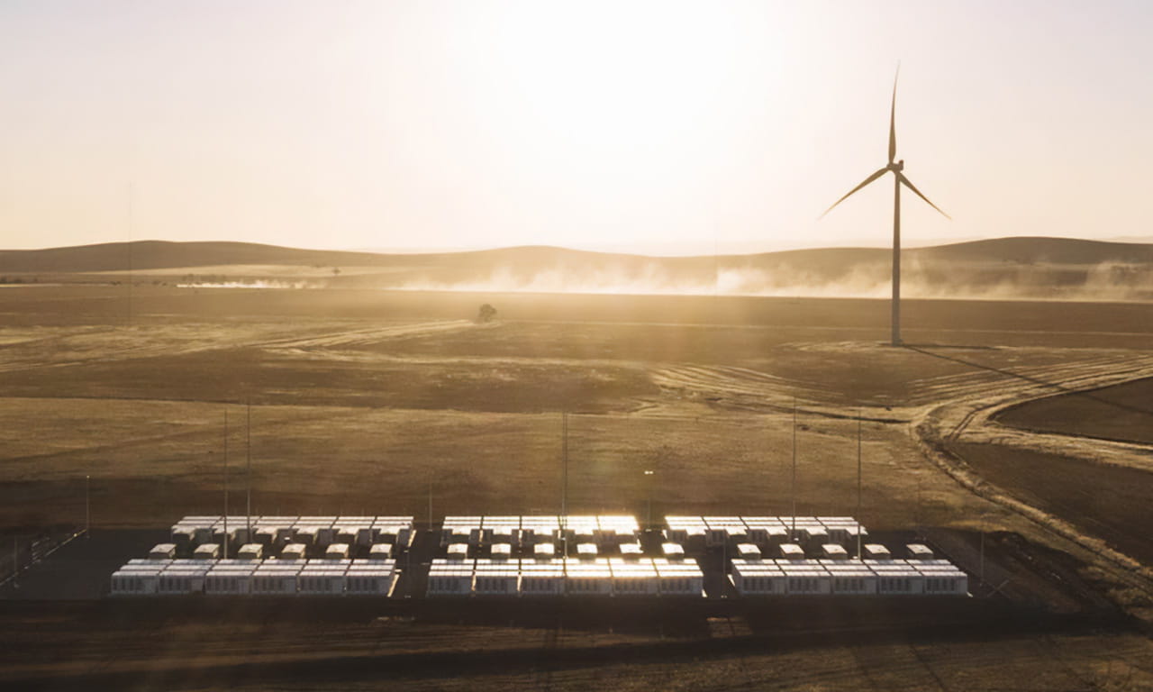 Aurecon project the Hornsdale Power Reserve continues to show to the world how one big battery can revolutionise renewable energy. 