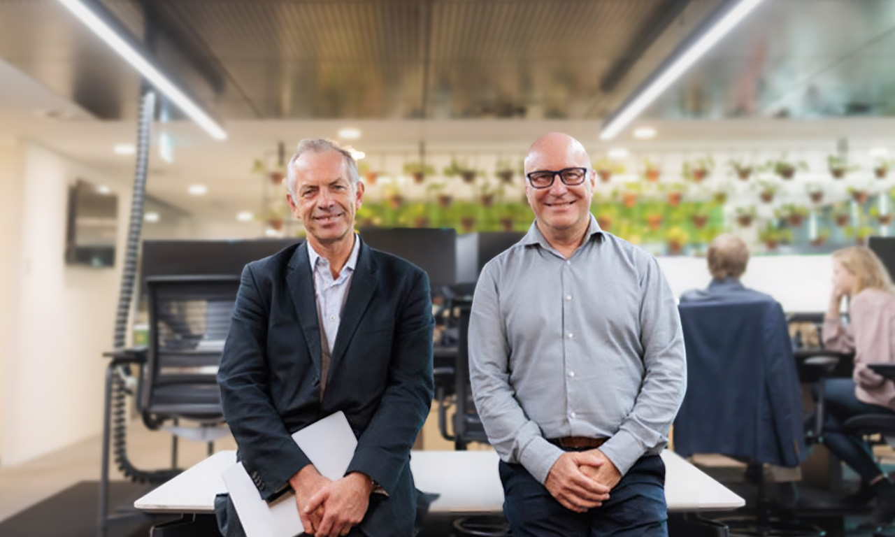 Eric Audige SIXENSE’s Managing Director for Oceania and Aurecon’s Technical Director Bill Hakin.