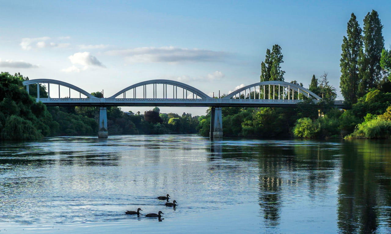 Aurecon and KPMG partners to support local councils in New Zealand with their Water Services Development Plans.