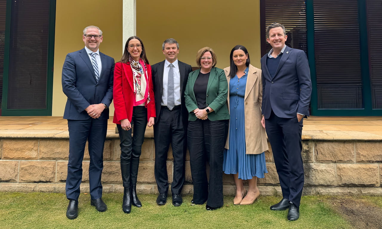 Aurecon attendees outside Duntroon House, Canberra. L-R: Scott Powell, Chief Operating Officer; Andrea Nejedlik, Principal, Program Performance; Damon Howes, Industry Director, Defence &amp; National Security; Kristian Wheeler, Principal, Defence Advisory; Julieanne Birt, Principal, Program Performance; Todd Battley, Chief Executive, Australia.