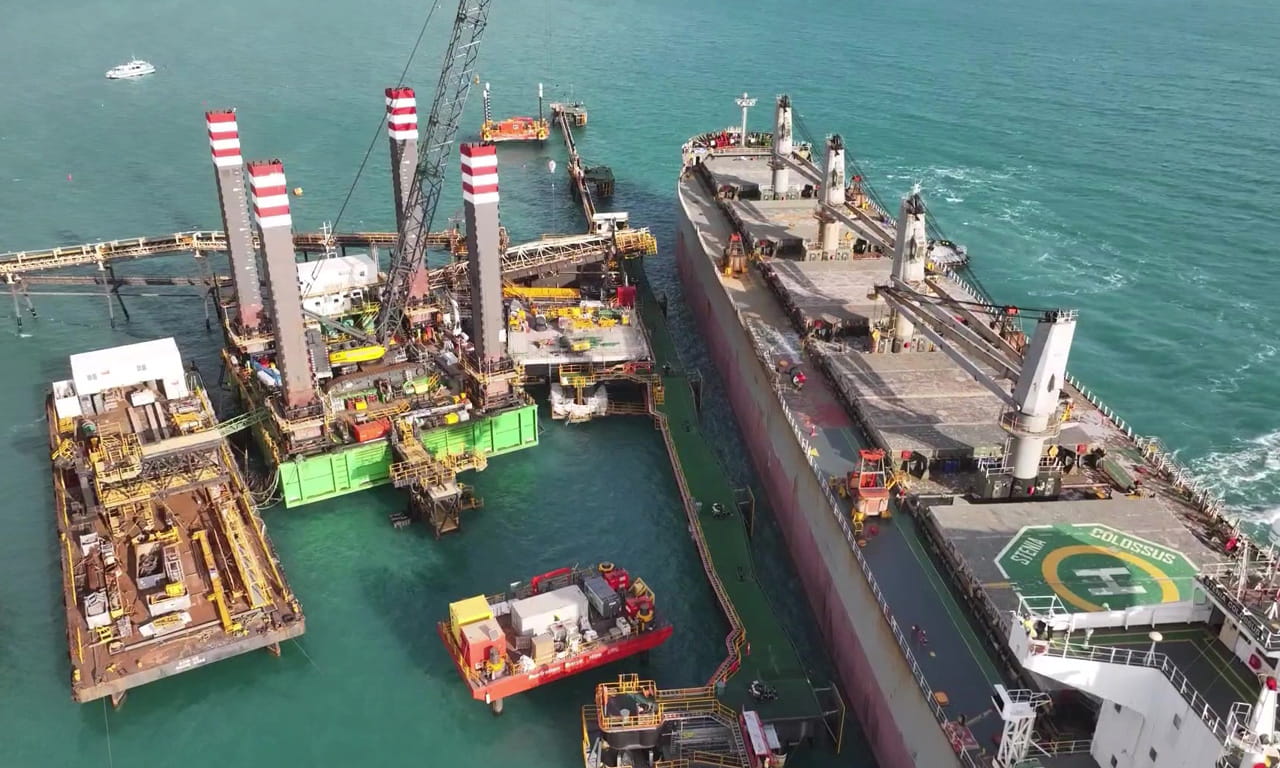 Aurecon expedited Milner Bay Wharf's recovery, the largest manganese ore exporter.