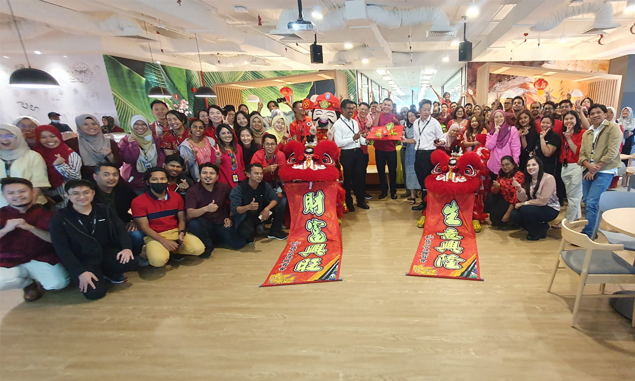 Malaysia Office: Lunar New Year 2024 celebration with lion dance.