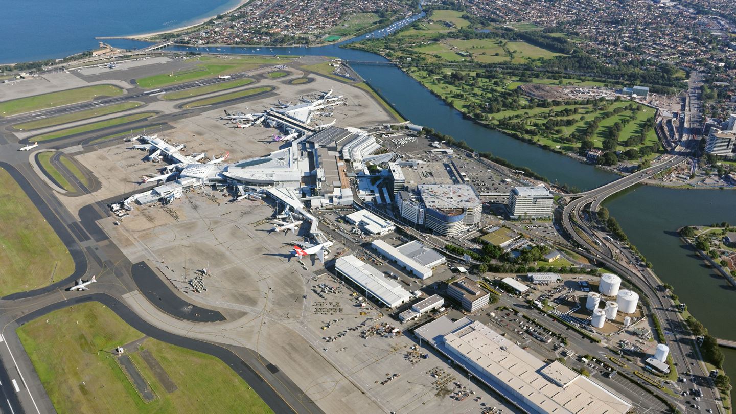Aurecon works with aviation clients to prepare a major development plan for the future of airports.