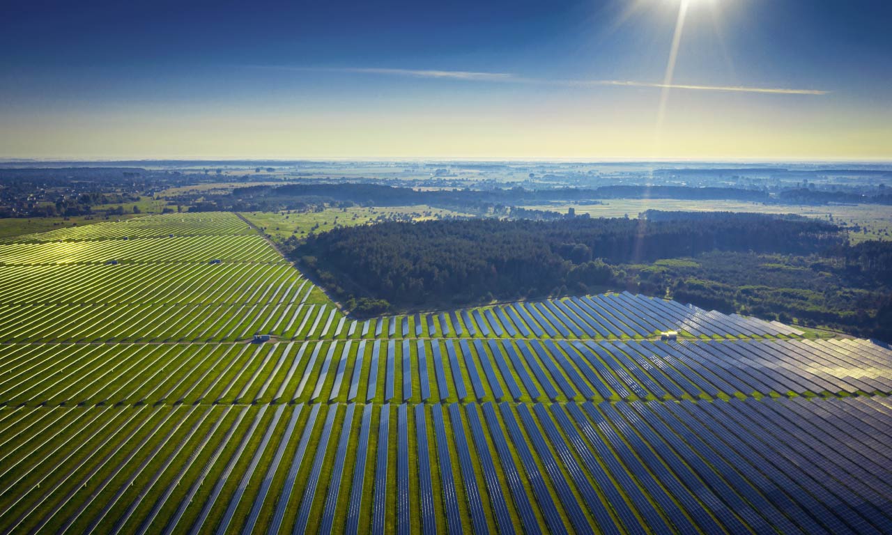 Aurecon provides engineering and planning advice to organisations for carbon market analytics in search of decarbonisation pathways.