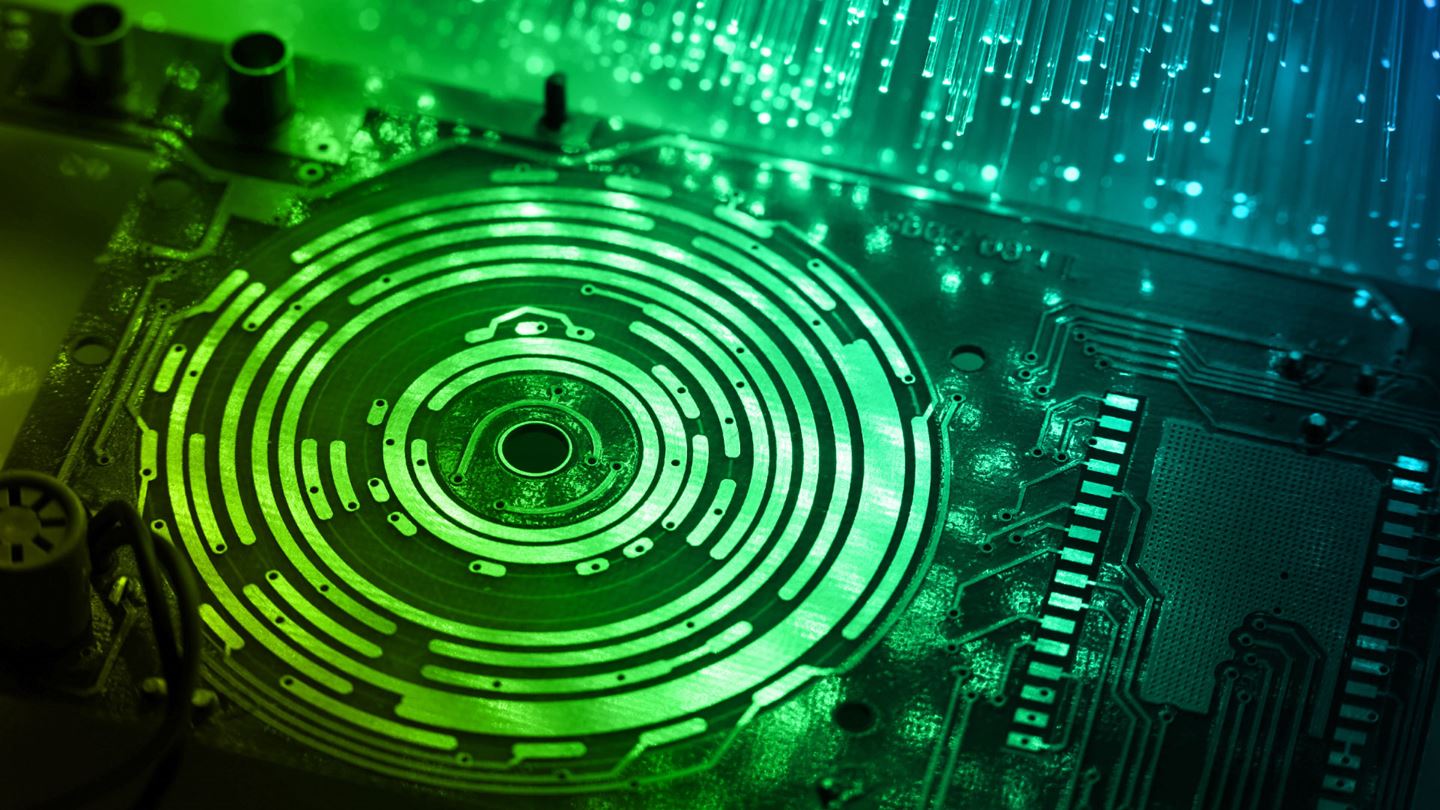 Designing and operating data centres that look to the future.