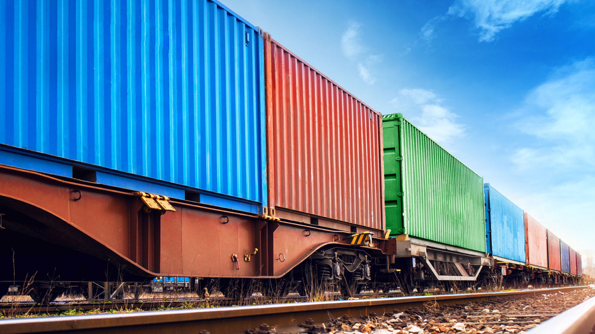 Aurecon explores the rail freight network and proposes three significant changes for a lower emissions future.