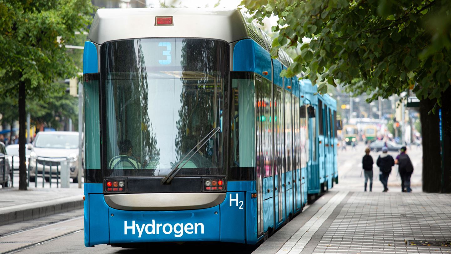 Rolling stock is the rail pass to reducing and removing carbon dioxide output from the rail sector.