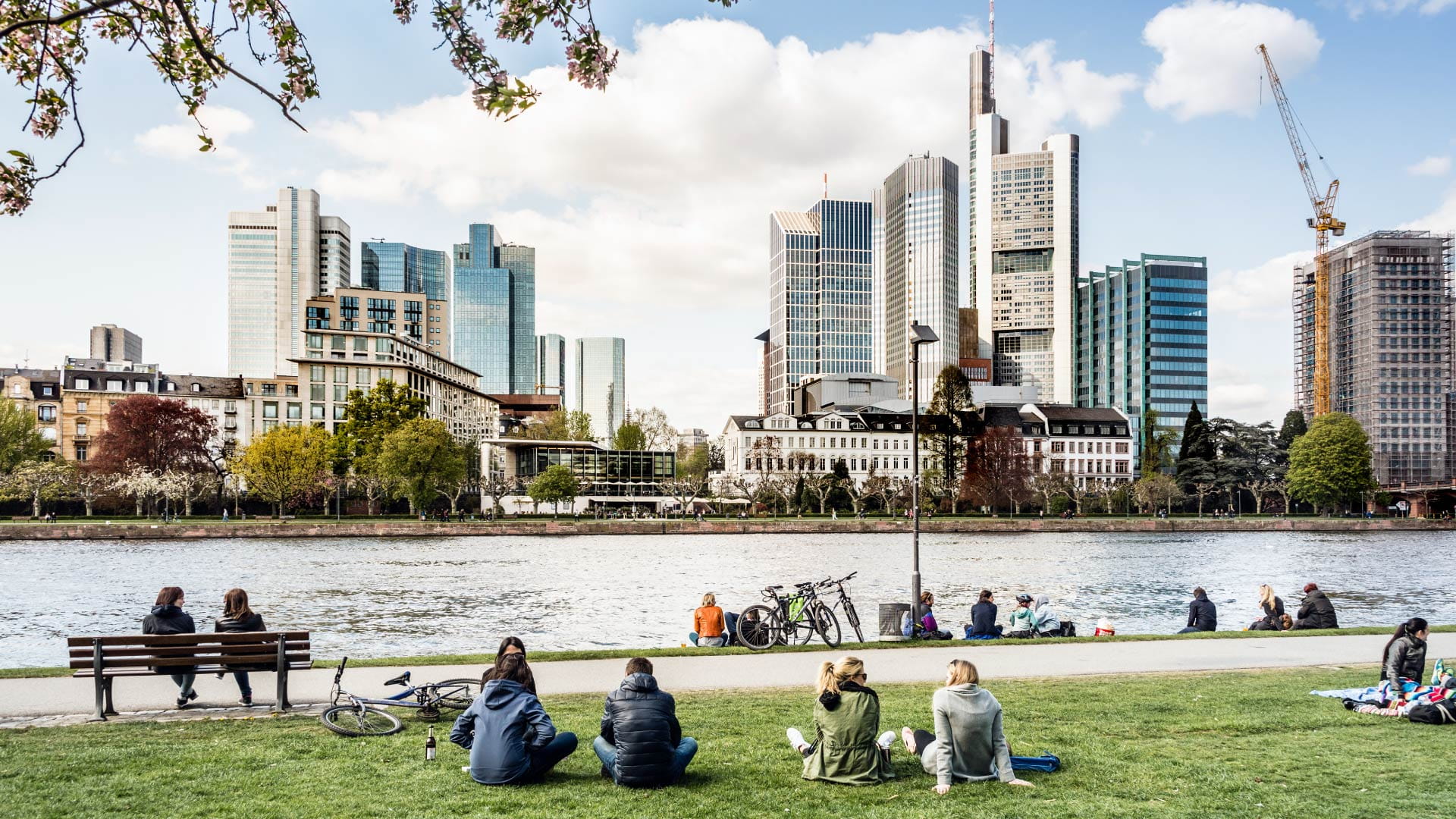 Exploring the critical success factors in designing economically and environmentally sustainable precincts.