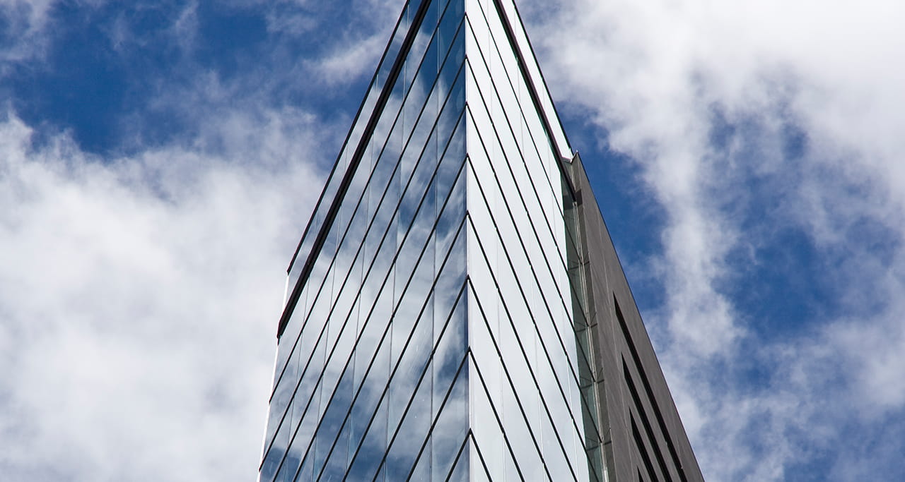 Aurecon provided structural engineering, geotechnical engineering, facade engineering and surveying for the two new additional floors of Stamford Residences.
