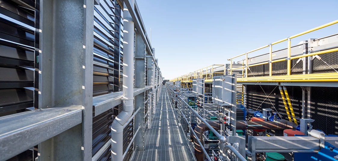 NEXTDC S2 Data Centre is strategically located in the Macquarie Park business park precinct, close to major transport and telecommunications infrastructure.