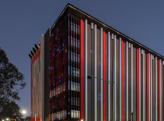 Aurecon was NEXTDC’s S2 design partner, providing structural, civil, and building services engineering for this major digital interconnectivity hub in Sydney.