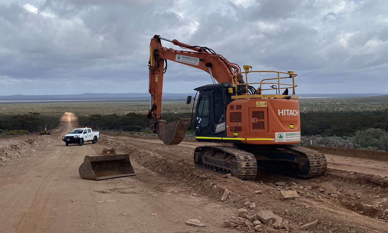 The refurbished road was widened to 8 m to allow two vehicles travelling in opposite directions to safely pass.