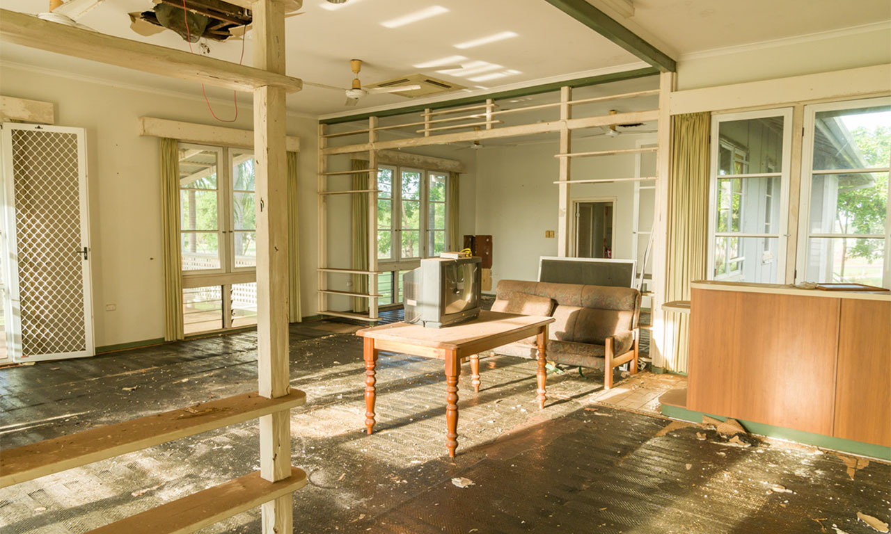 The Banksian House living area, before restoration.