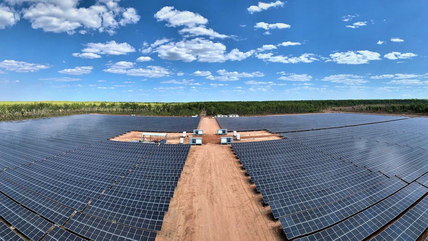Aurecon project managed the two solar farms at RAAF Darwin and Robertson Barracks, Australia.