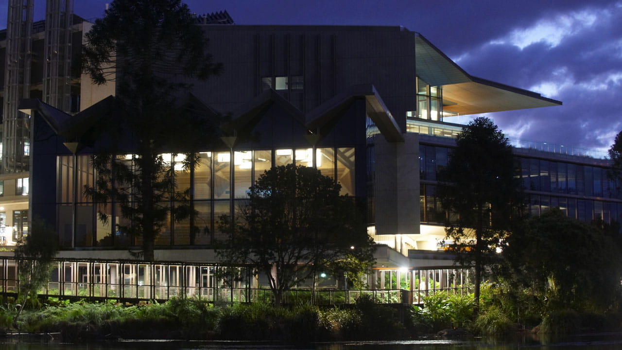 The University of Queensland’s Advanced Engineering Building provides an impressive range of facilities for civil engineering research.