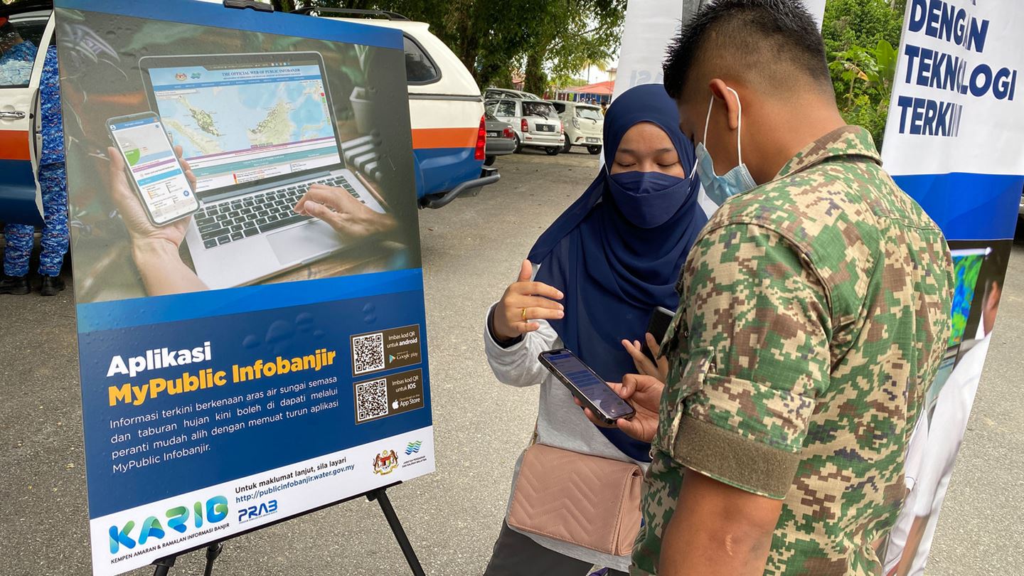 Aurecon's CEPA program raises awareness and builds resilient communities in three river basins across Malaysia.