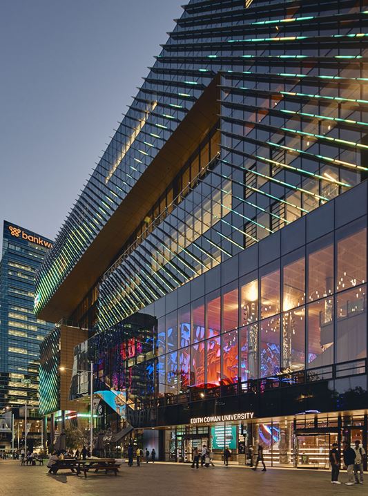 More than 90% of construction and demolition waste was diverted from landfill, supporting the project's circularity goals.
