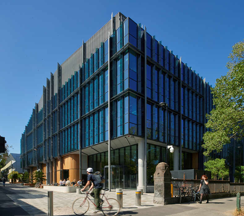 With competing needs and priorities between faculties, Aurecon’s analytical and client-focused approach to stakeholder engagement assisted the UoM in successfully delivering a functional and inspiring centre.