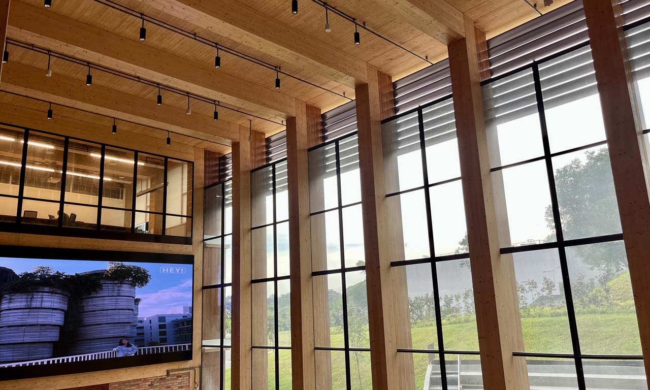 Timber adds warmth and natural quality interiors, creating an environment conducive to learning and discourse.