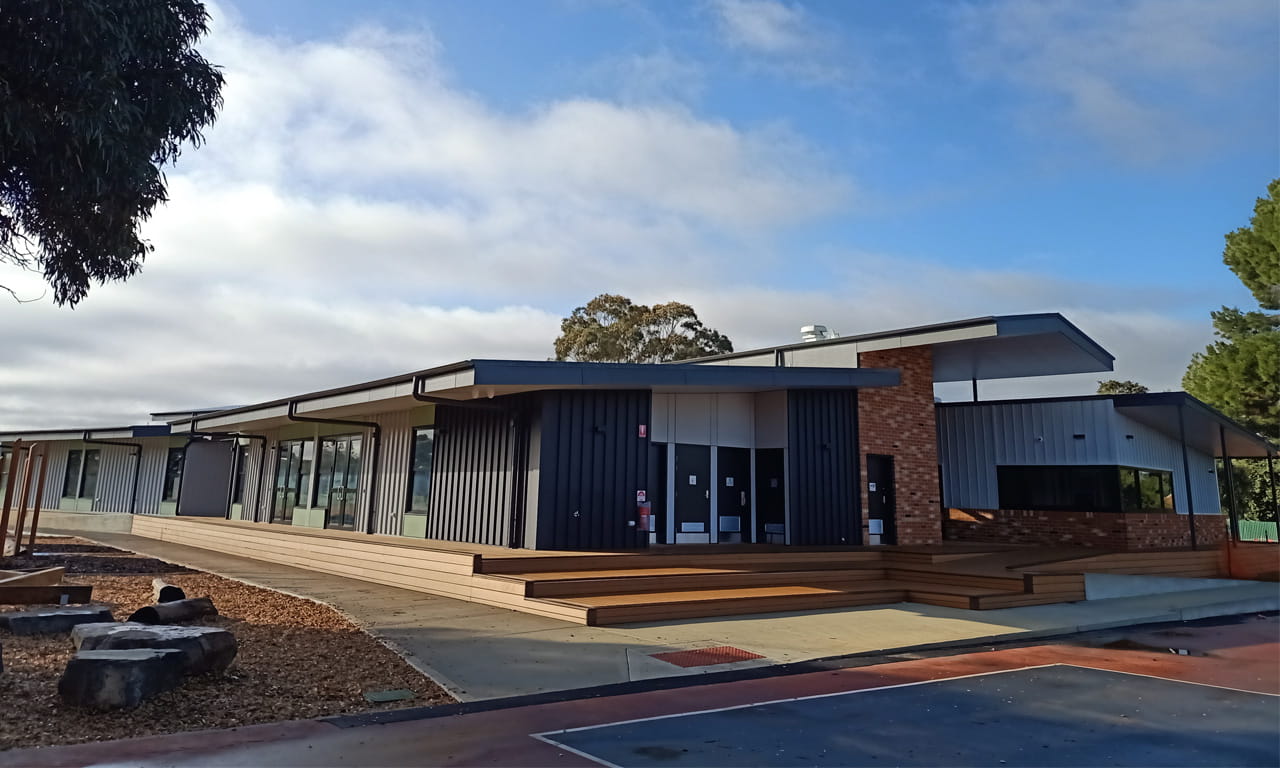 The new modular building at Brighton Primary School includes general learning areas, a serviced learning area, breakout space, a canteen, teacher preparation space, and toilets.