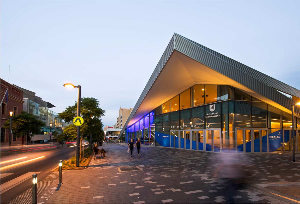 Aurecon’s engineering design supported the internal and external architectural intent of Pridham Hall.