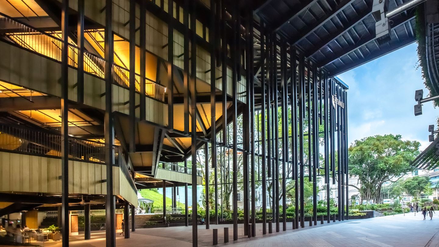 SMU Connexion is recognised as the city centre’s first large-scale mass engineered timber development and on-site net zero energy building.