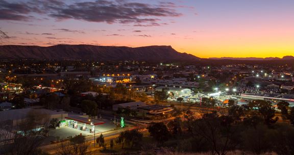 Owen Springs Power Station expansion utilises efficient, low-emission gas-fired technology and boosts the station’s capacity to 77 MW.