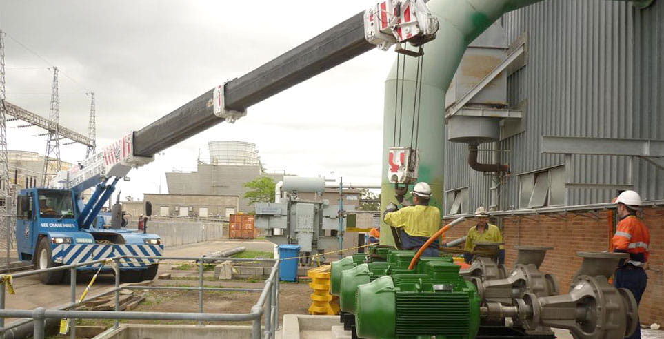 Crane being used at the Callide Oxyfuel Australian Energy and Utility Summit.