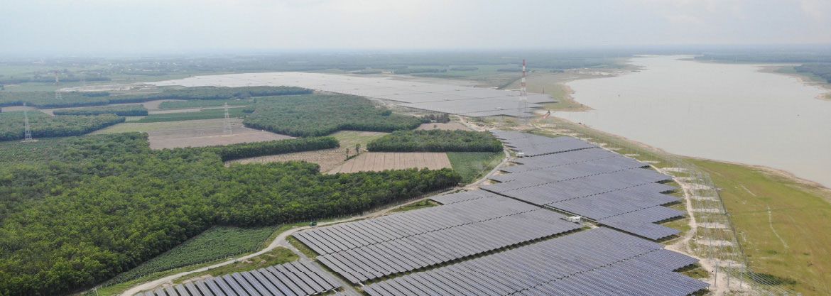 Aurecon serves as Owner’s Engineer to South East Asia's largest solar power plant – Dau Tieng 1 and 2 in Vietnam.