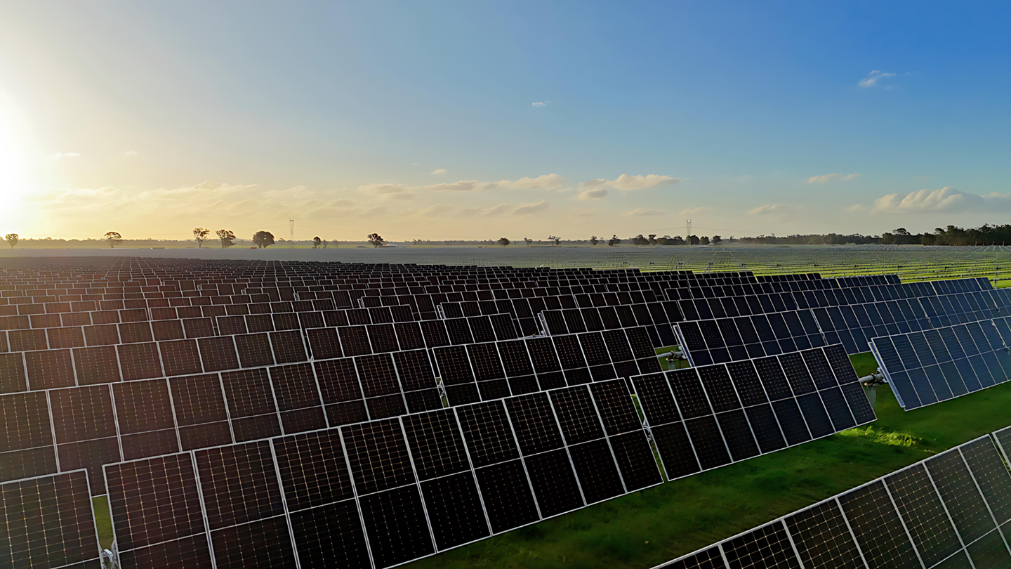 Neoen partners with Aurecon to deliver renewable energy solutions.