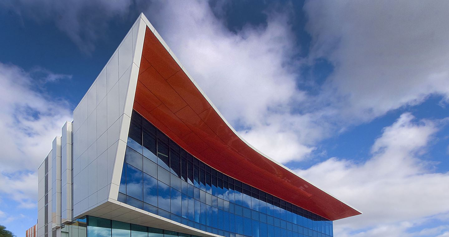 Incorporating the LIVESTRONG Cancer Research Centre in the Flinders Medical Centre.