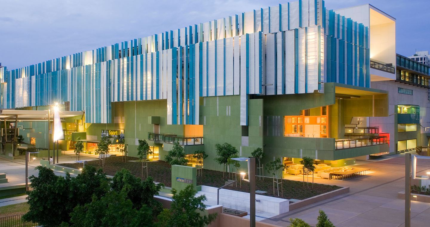 Maximum reuse of existing building infrastructure resulted in substantial cost and sustainability benefits for the Queensland Government.