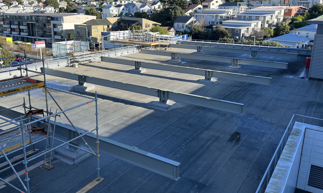 The optimal solution for Wellington Hospital is to use off-site modular construction to add a hospital ward to a roof.