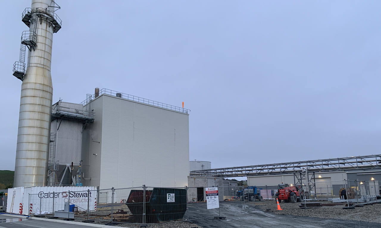 Mataura Valley Milk has installed a fully grid-integrated high-pressure electrode boiler, converting the coal-fired boiler to biomass.