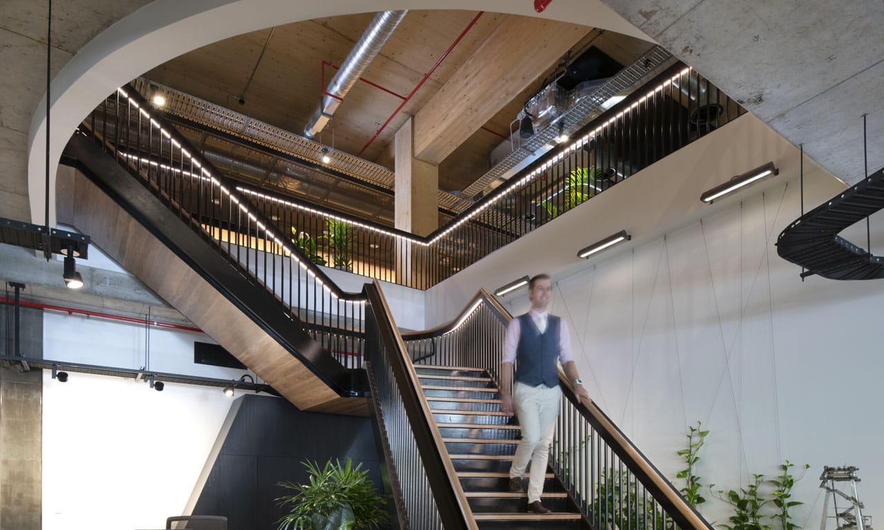 Lendlease approached Aurecon to provide design solutions for the 25 King building.
