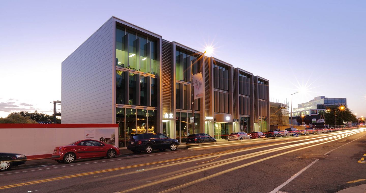 Aurecon provided a quality, base isolated office building at 53 Victoria Street, Canterbury.