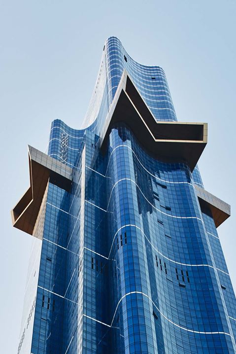 At night in the city skyline, it will be hard to miss the burst of gold shining brightly from two levels of the tower, levels 70 and 71. Image courtesy of Fender Katsalidis and Peter Bennetts.