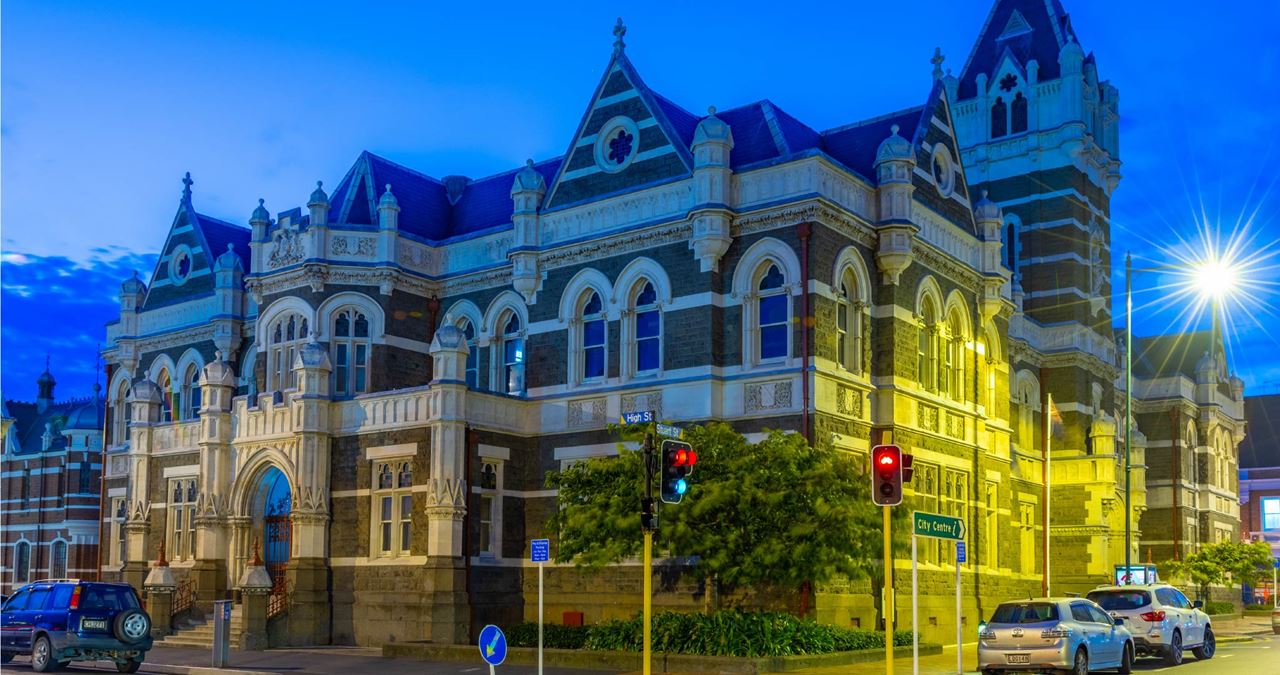 Aurecon carefully placed structural solutions for the Dunwsin Law Courts, effects on the heritage aspects of the building were minimised.