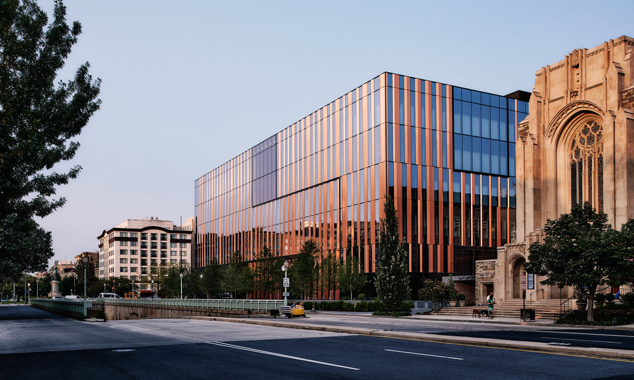 The thermally-efficient glass and copper facade contributes to the energy saving performance of the building.