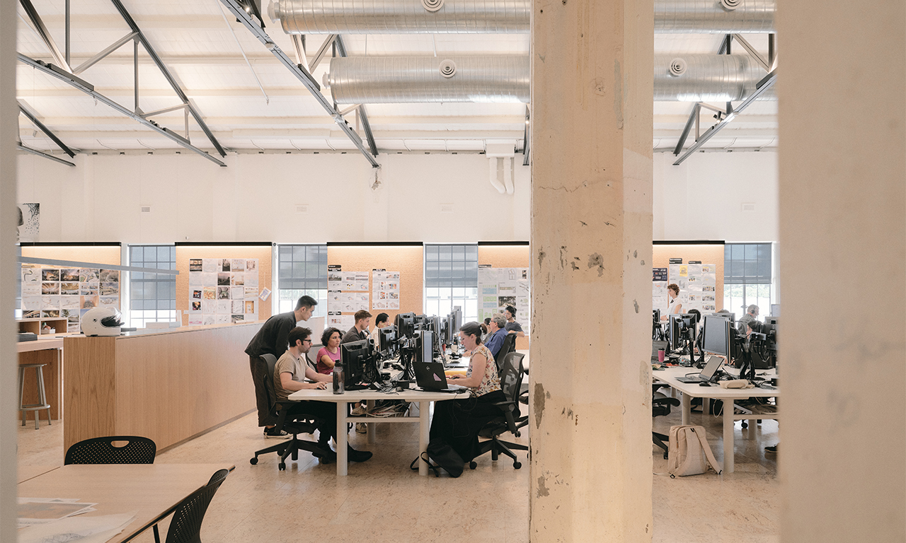 An office space where creativity can thrive, encourages collaboration and knowledge sharing.
