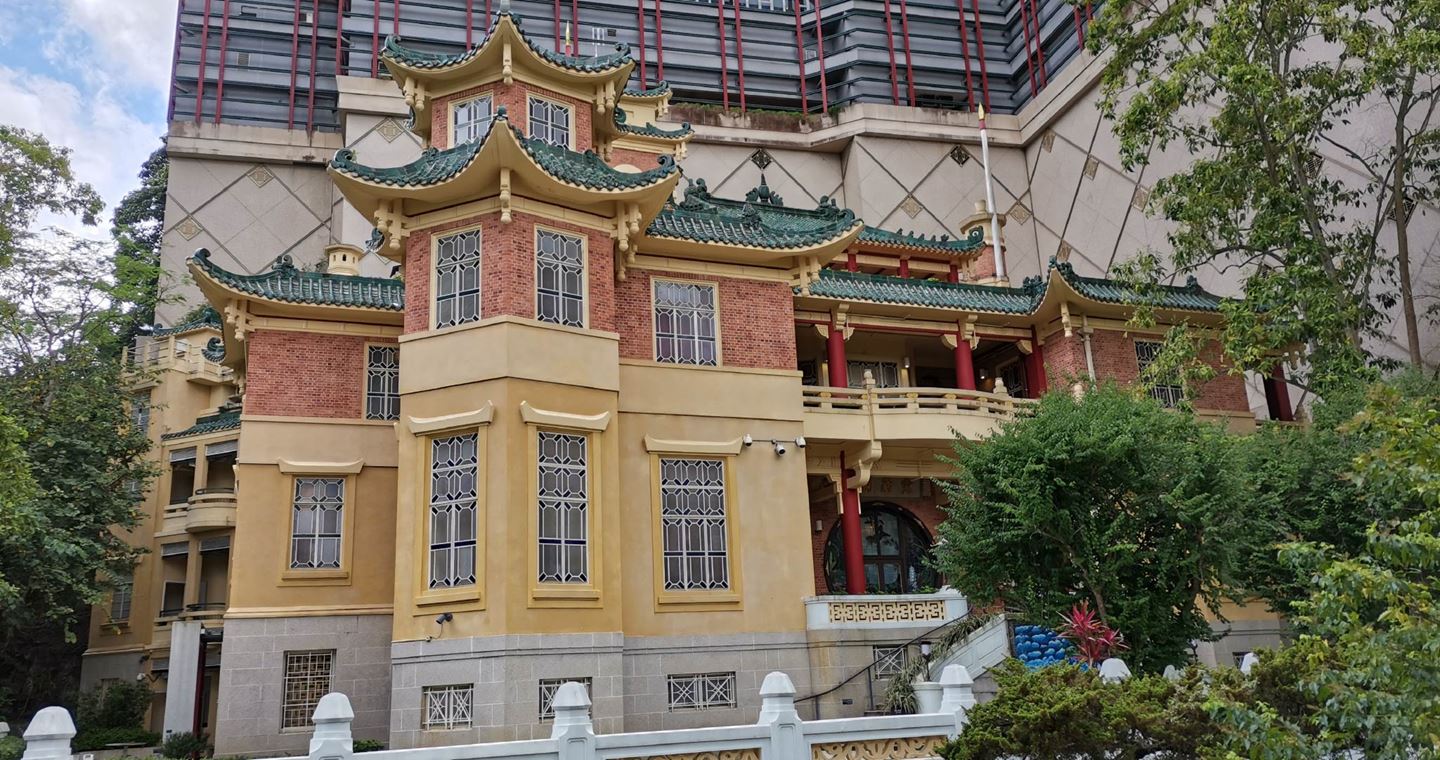 Haw Par Mansion is a centre for cross-cultural exchange through music, heritage and arts with vibrant enriched music and arts programmes.