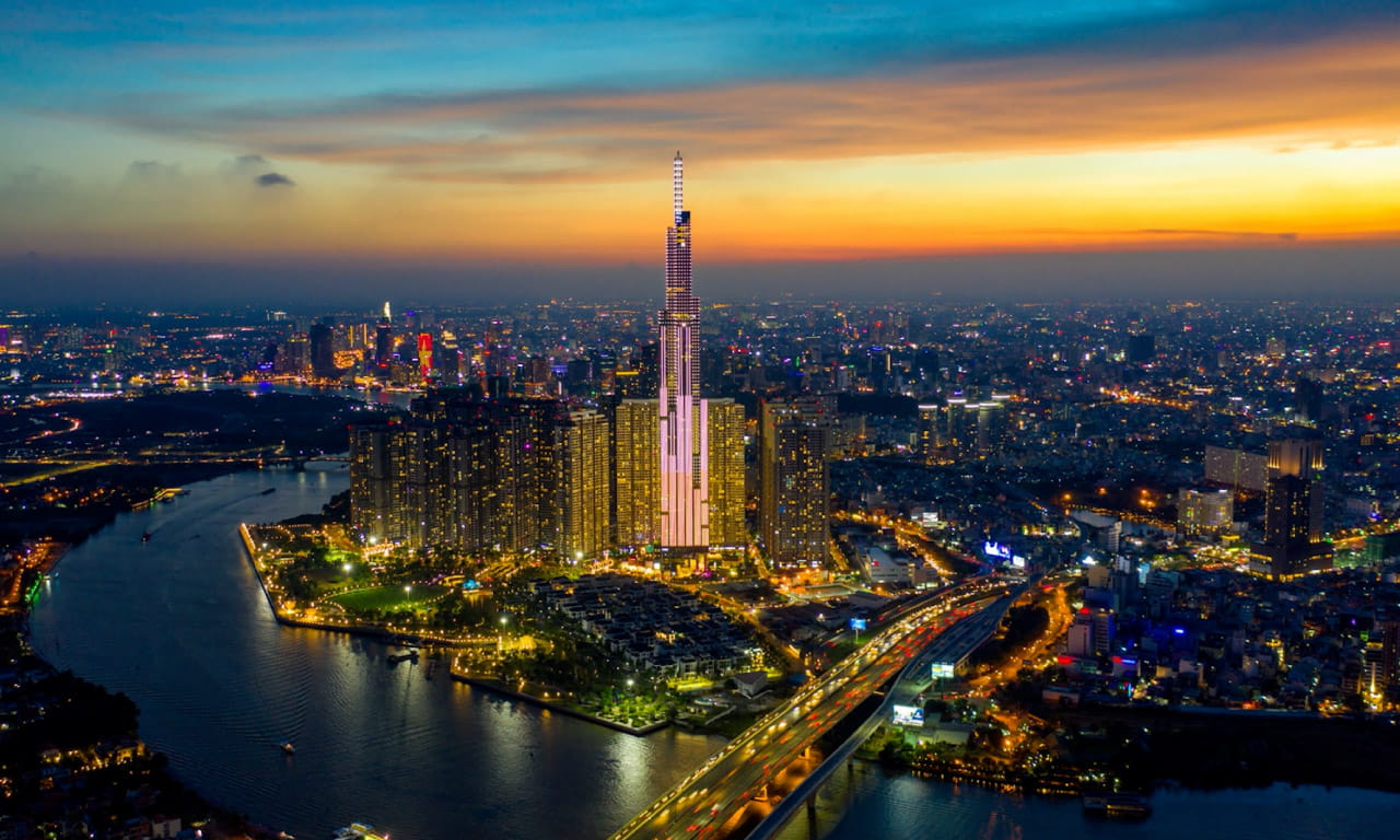 Aurecon applied innovative, smart solutions throughout services design for Landmark 81.