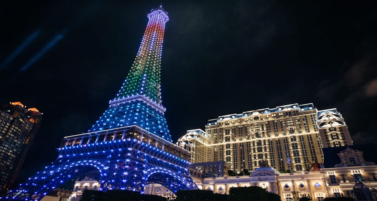 Aurecon delivered an aesthetically pleasing and accurate design of the Macau Eiffel Tower, but also a safe one.