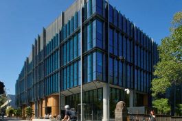 With competing needs and priorities between faculties, Aurecon’s analytical and client-focused approach to stakeholder engagement assisted the UoM in successfully delivering a functional and inspiring centre.