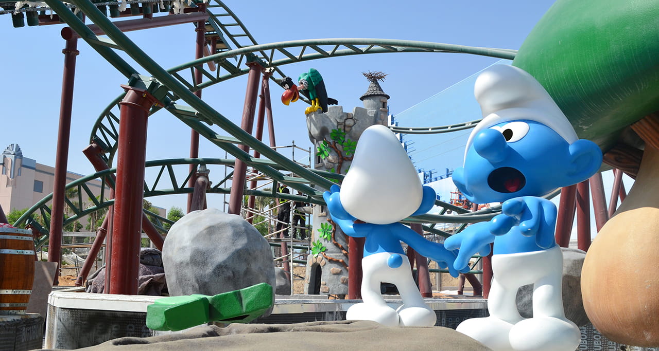 Smurfs Village Express is a rollercoaster at MOTIONGATE™ Dubai for small children.