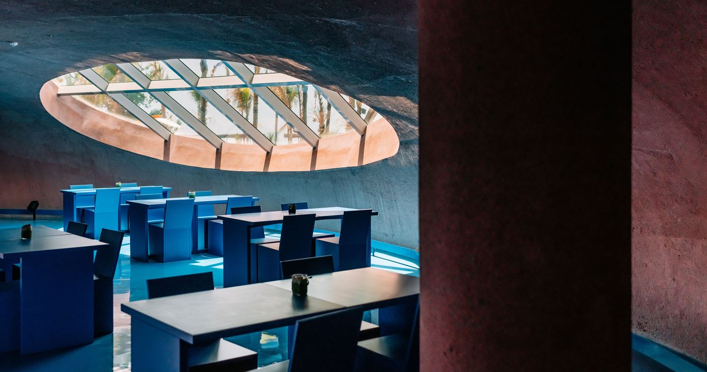 The Tanaman restaurant, a modern eatery at the Potato Head Studios. Image courtesy of OMA, Kevin Mak.